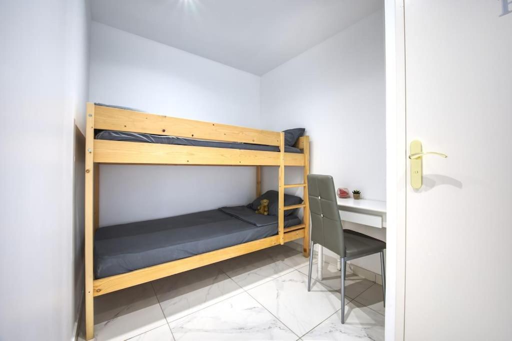 Appt P2 De 1 A 6 Pers A Rognac Apartment Exterior photo