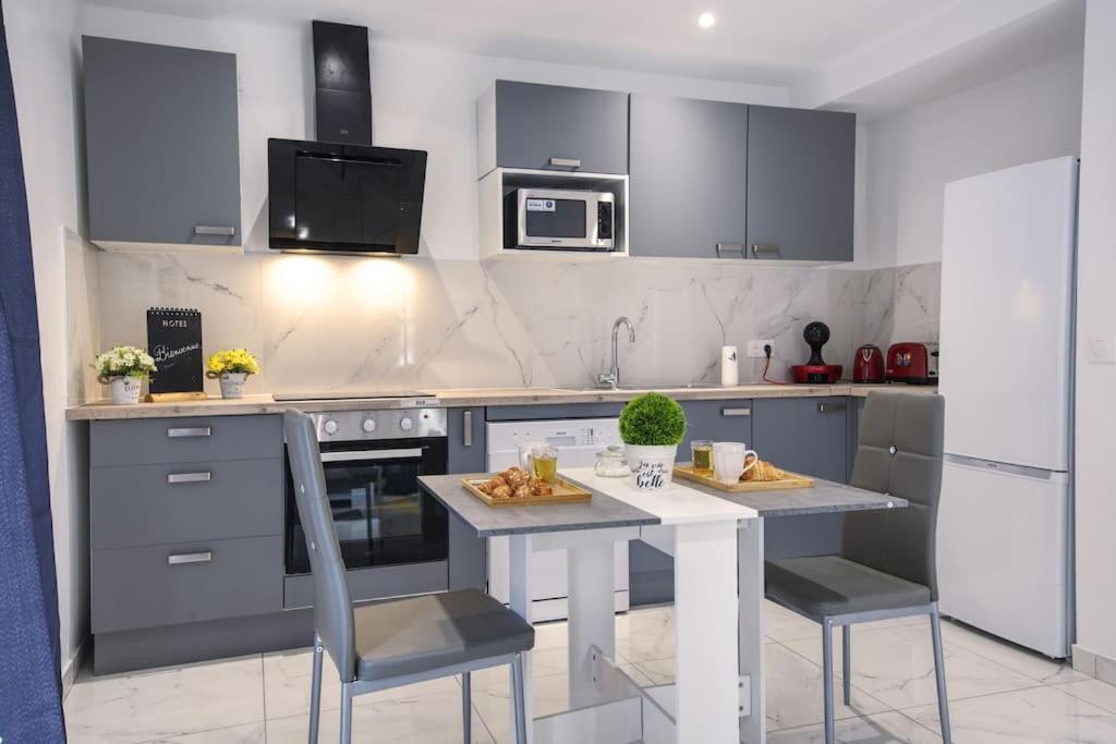 Appt P2 De 1 A 6 Pers A Rognac Apartment Exterior photo